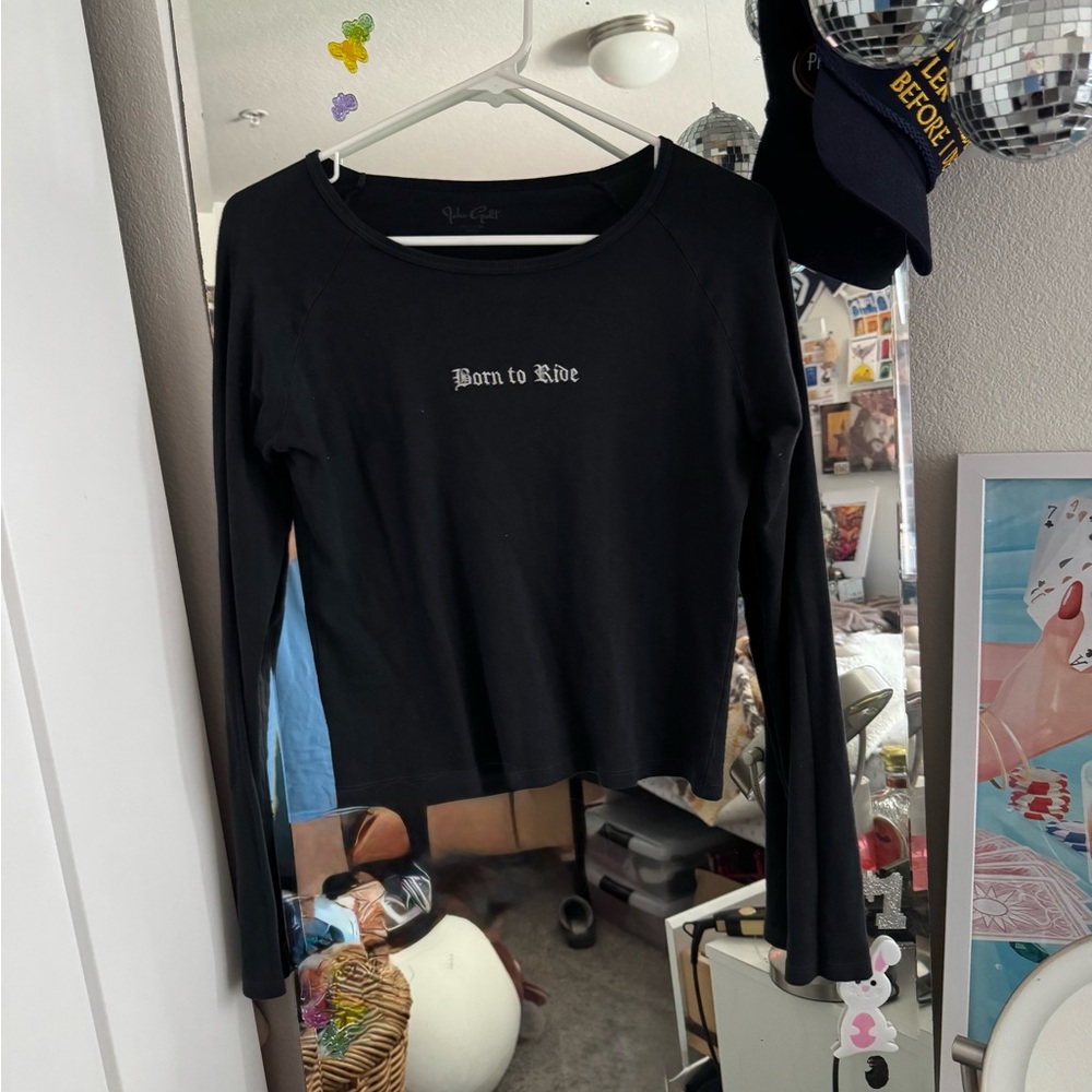 Brandy Melville Black Long Sleeve Crop T-Shirt